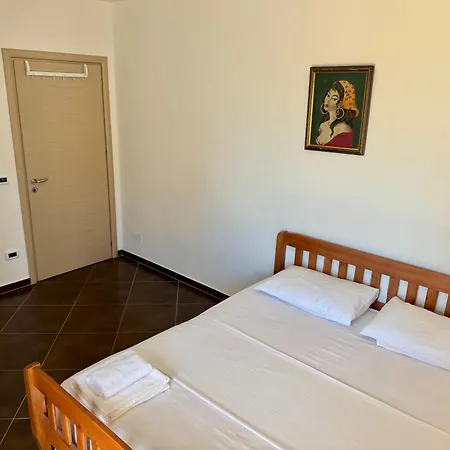 Gledios 2 Apartment