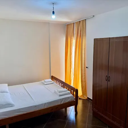 Apartment Gledios 2 *